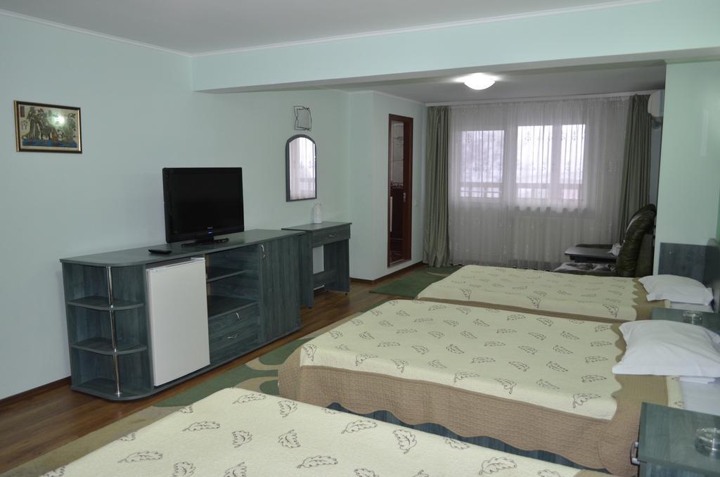 Casa Alba 호텔 Râmnicu Vâlcea 외부 사진
