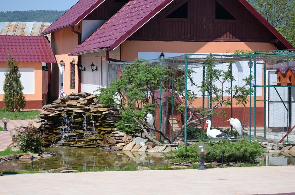 Casa Alba 호텔 Râmnicu Vâlcea 외부 사진